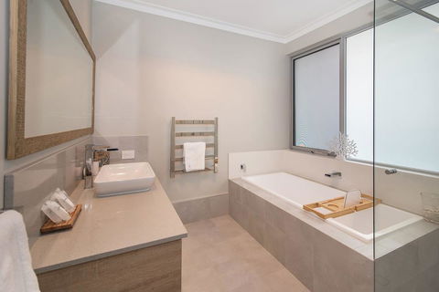 Busselton Beachside - A Slice Of Heaven - Accommodation Fremantle 13