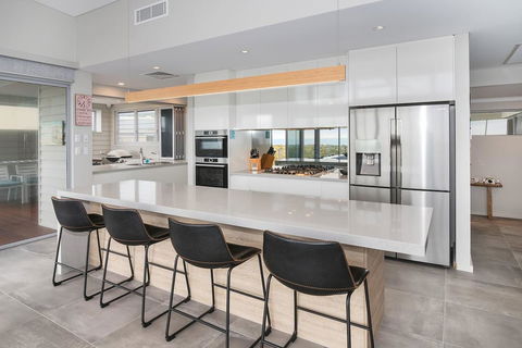 Busselton Beachside - A Slice Of Heaven - Accommodation Fremantle 3