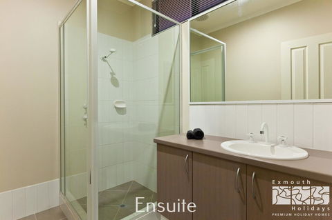 3 Kestrel Place - Accommodation Fremantle 10