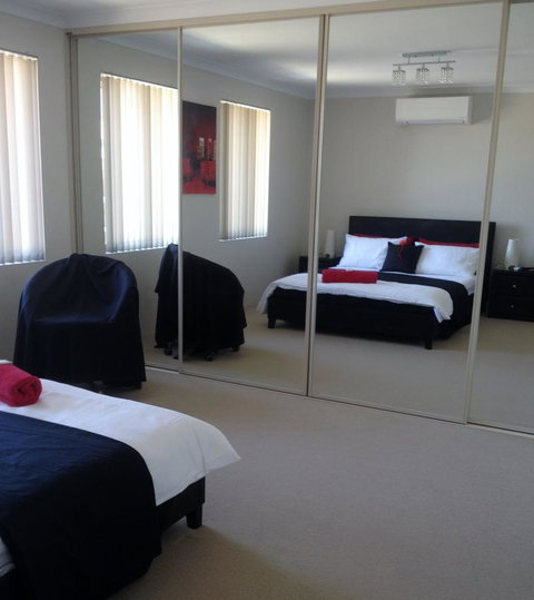 Aaratti House - Accommodation Fremantle 6
