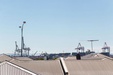 Fremantle Sunset Studio Rottnest Island Views - Accommodation Fremantle 7