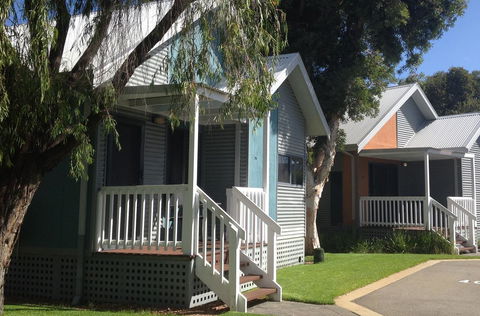 Mandurah Ocean Marina Chalets - Accommodation Fremantle 0