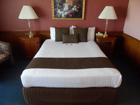 Clifton Motel & Grittleton Lodge - Accommodation Fremantle 12