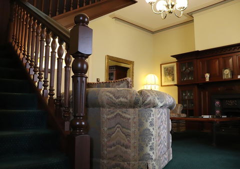 Clifton Motel & Grittleton Lodge - Accommodation Fremantle 4