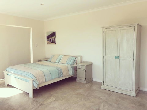 Ocean Reef Vista - Accommodation Fremantle 12
