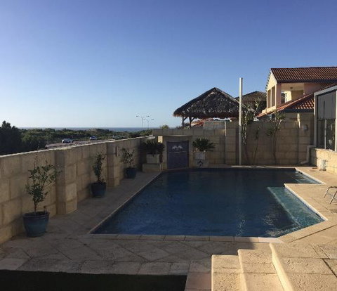 Ocean Reef Vista - Accommodation Fremantle 6