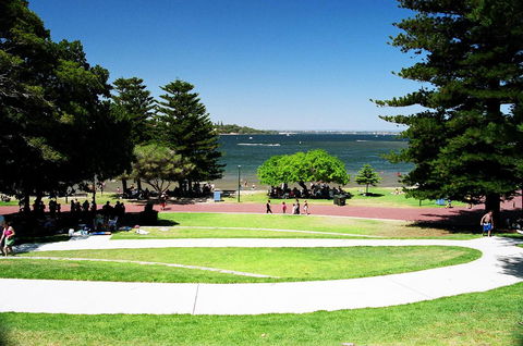 While Away Holiday Accommodation - Accommodation Fremantle 20