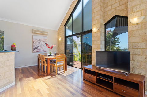 Swanview Ardross Shortstays - Accommodation Fremantle 5