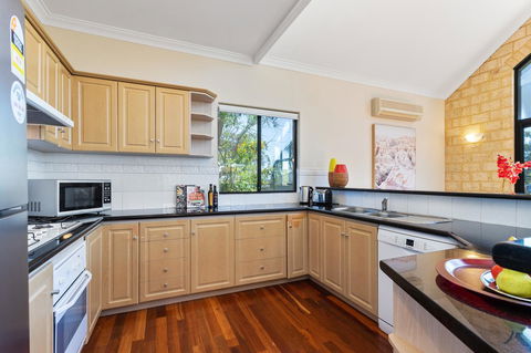 Swanview Ardross Shortstays - Accommodation Fremantle 7