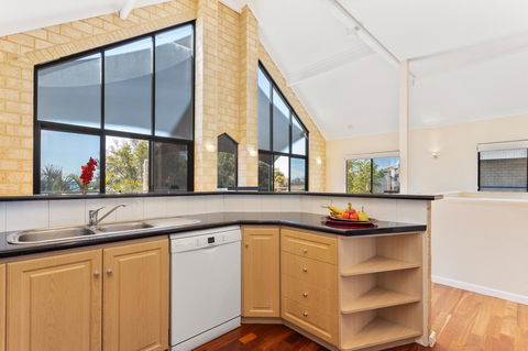 Swanview Ardross Shortstays - Accommodation Fremantle 8
