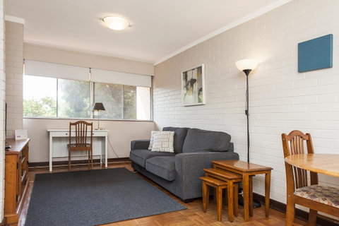 Rosalie 35 - Accommodation Fremantle 2