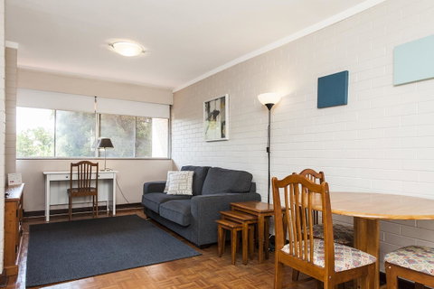 Rosalie 35 - Accommodation Fremantle 6