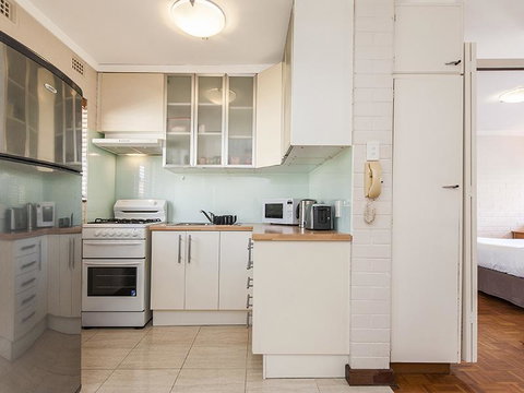Rosalie 35 - Accommodation Fremantle 11