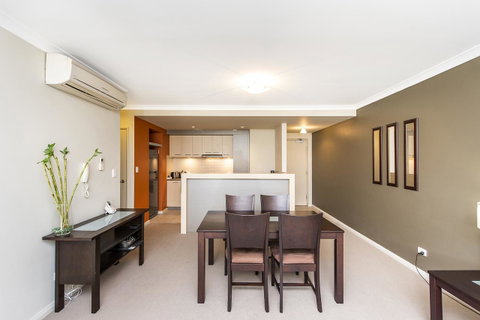 Subiaco Emporium Apartment - Accommodation Fremantle 17