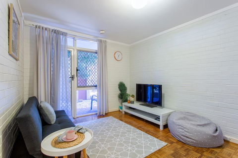 Fremantle Coastal Stay - 1 Bedroom Central Apartment - Accommodation Fremantle 5