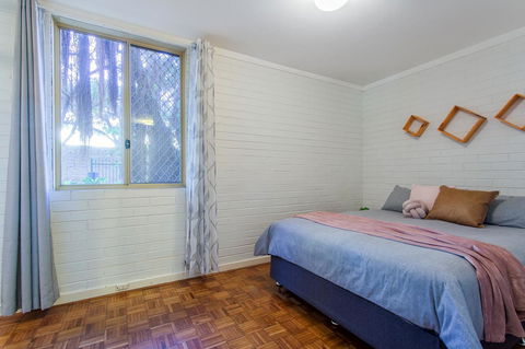 Fremantle Coastal Stay - 1 Bedroom Central Apartment - Accommodation Fremantle 9