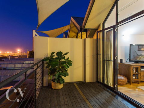 James Street Warehouse - Accommodation Fremantle 21