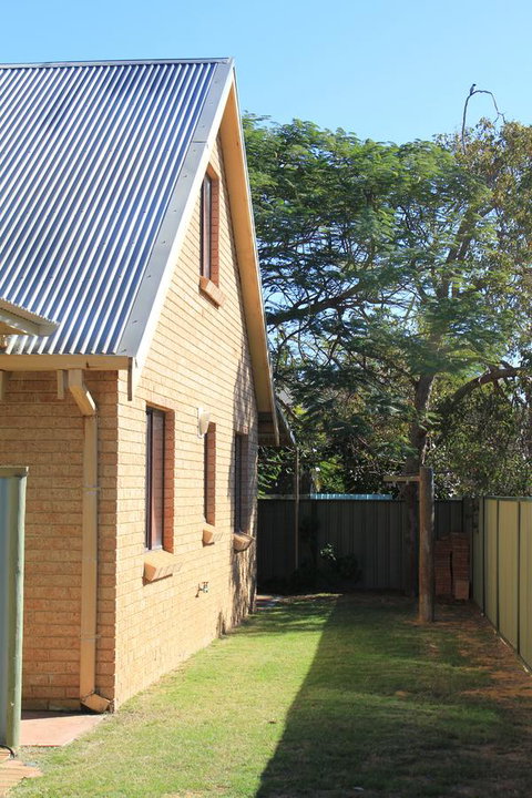 Kestrel Chalets - Accommodation Fremantle 5