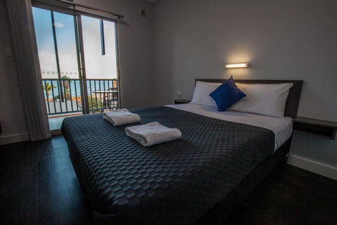 Beadon Bay Hotel - Accommodation Fremantle 4