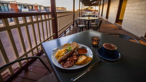 Beadon Bay Hotel - Accommodation Fremantle 2