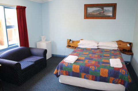 Tullah Lakeside Lodge - Accommodation Fremantle 10