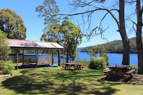 Tullah Lakeside Lodge - Accommodation Fremantle 19
