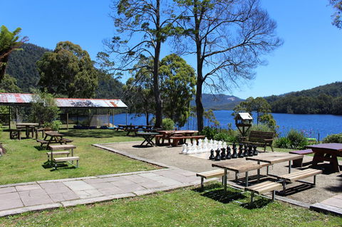 Tullah Lakeside Lodge - Accommodation Fremantle 33