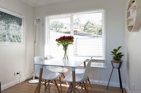On The Beach Waterfront Apartment - Accommodation Fremantle 4