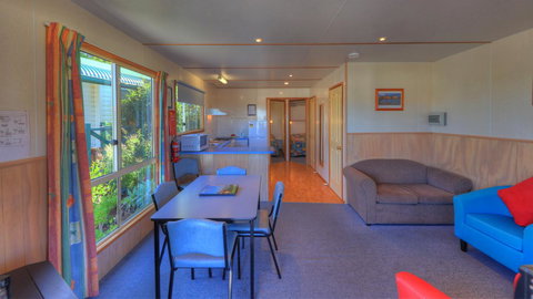 Bicheno Cabin Park - Accommodation Fremantle 9
