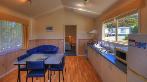 Bicheno Cabin Park - Accommodation Fremantle 15