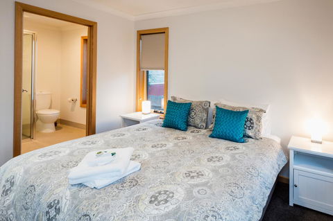 Base Camp - Accommodation Fremantle 1