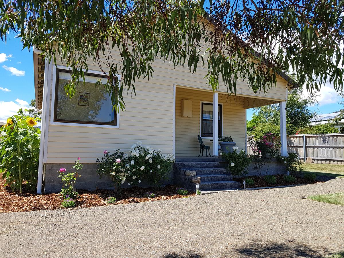 Raminea ACT Accommodation Fremantle