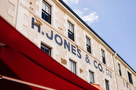 The Henry Jones Art Hotel - Accommodation Fremantle 0