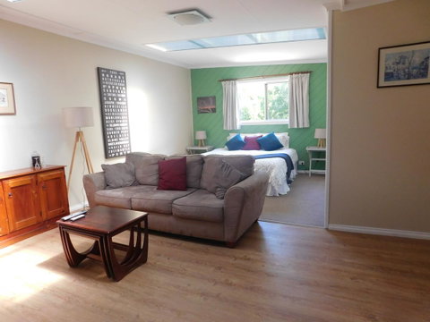 Amble\'a\'While On Tamar - Accommodation Fremantle 0