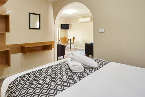 Elphin Serviced Apartments - Accommodation Fremantle 31