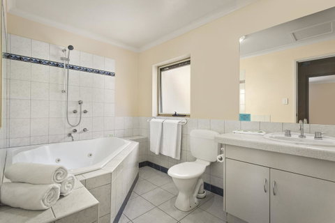 Elphin Serviced Apartments - Accommodation Fremantle 37