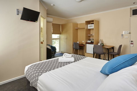 Elphin Serviced Apartments - Accommodation Fremantle 14
