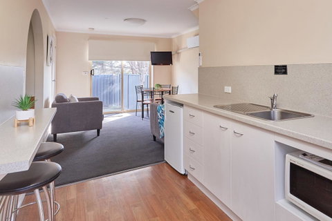Elphin Serviced Apartments - Accommodation Fremantle 8