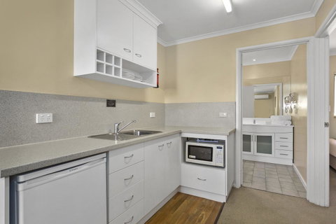 Elphin Serviced Apartments - Accommodation Fremantle 39