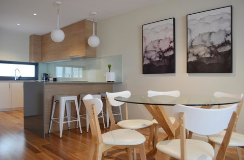 Kangaroo Bay Apartments - Accommodation Fremantle 1