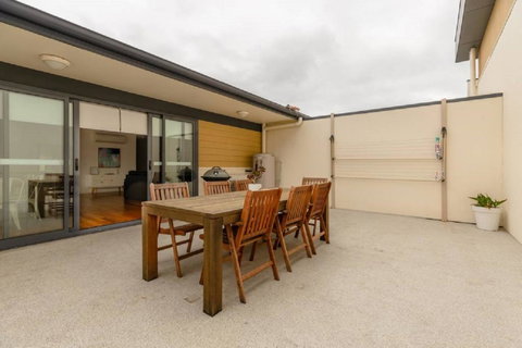 Kangaroo Bay Apartments - Accommodation Fremantle 21
