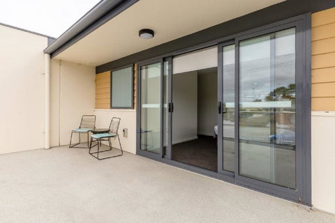 Kangaroo Bay Apartments - Accommodation Fremantle 26