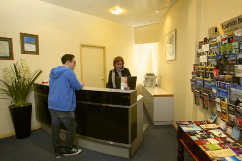 Mayfair Plaza Motel And Apartments - Accommodation Fremantle 2