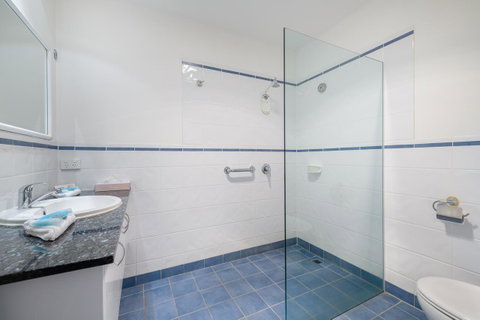 Mayfair Plaza Motel And Apartments - Accommodation Fremantle 9