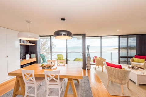 Cocktails With A View - Accommodation Fremantle 4