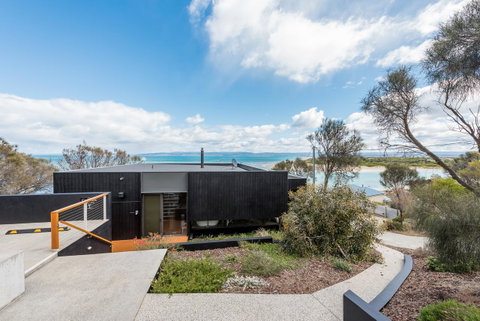 Cocktails With A View - Accommodation Fremantle 0