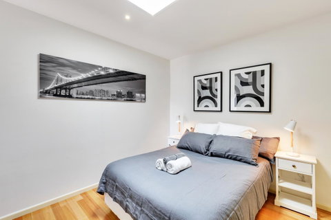 Bellerive Marina View Apartments NO 27 - Accommodation Fremantle 9