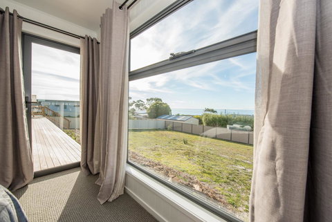 Beach House XIV - Accommodation Fremantle 10