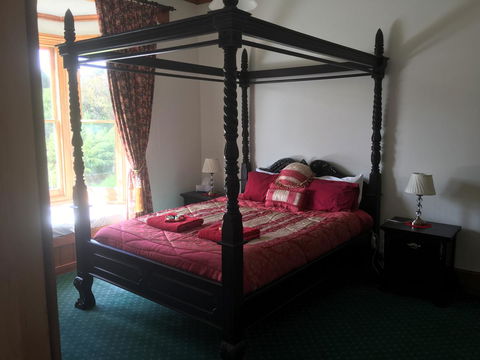 Kerrellie Cottages 2, 4 & 8 Reid Street - Accommodation Fremantle 23