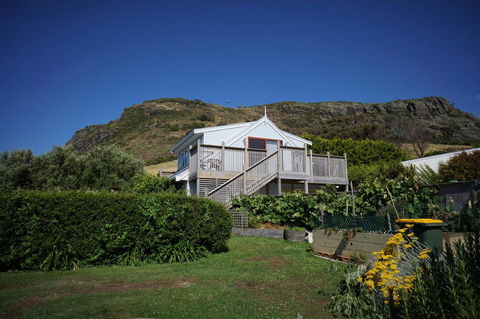 @ The Beach & Not Quite @ The Beach Holiday Cottages - Stanley - Accommodation Fremantle 2